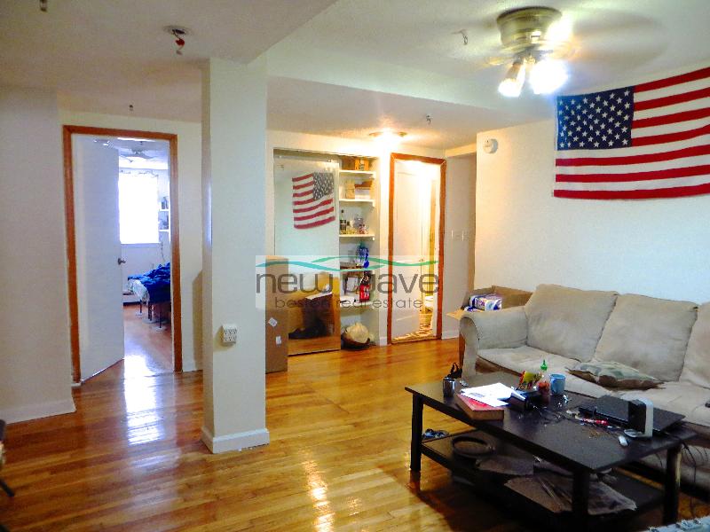 58 Queensberry St, Fenway