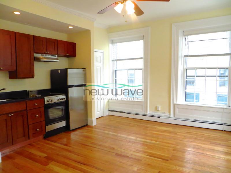 24 Joy St, Beacon Hill