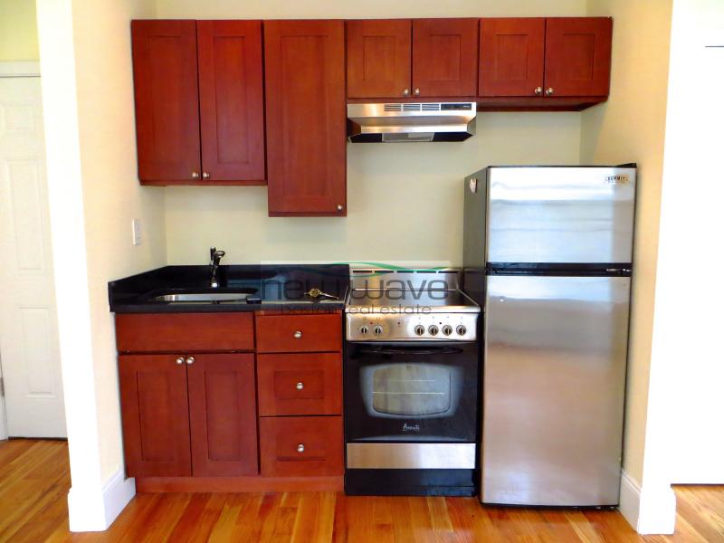 24 Joy St, Beacon Hill