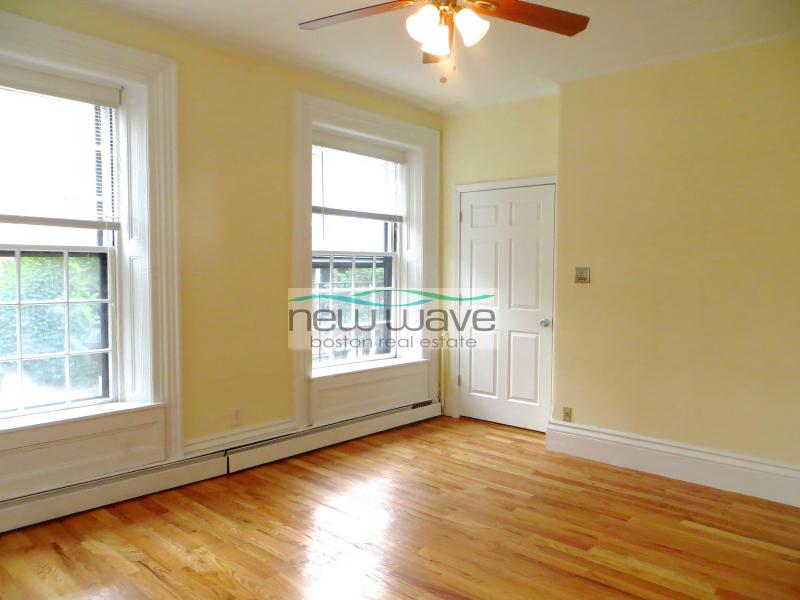 24 Joy St, Beacon Hill