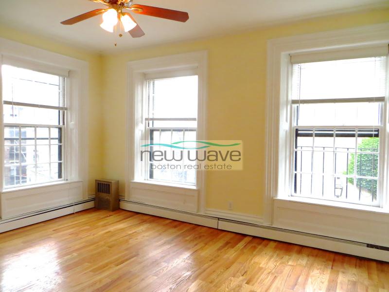 24 Joy St, Beacon Hill