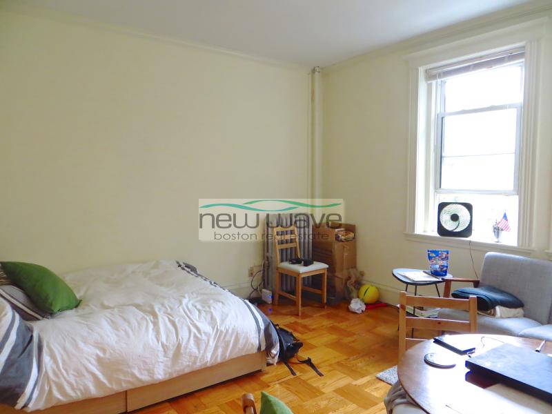 40 Queensberry St, Fenway