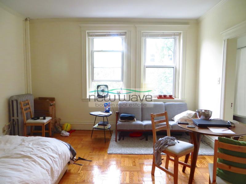 40 Queensberry St, Fenway