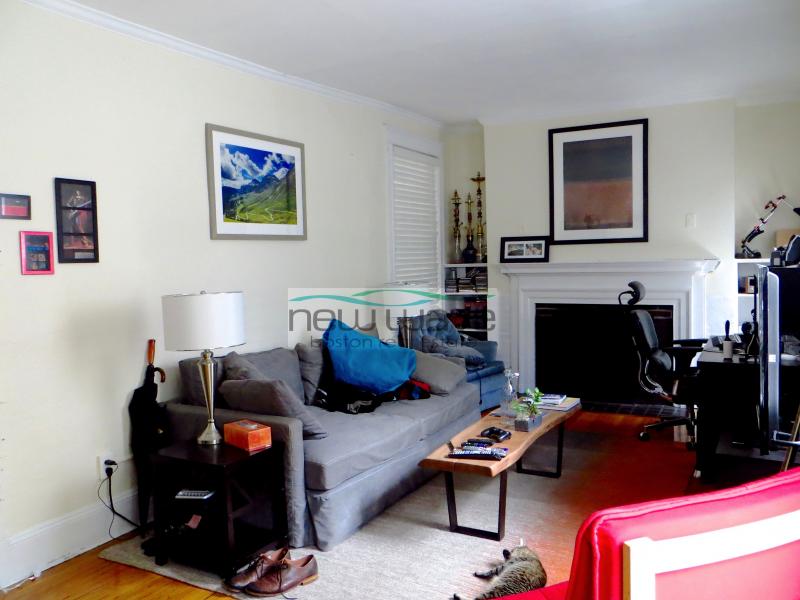 125 Myrtle St, Beacon Hill