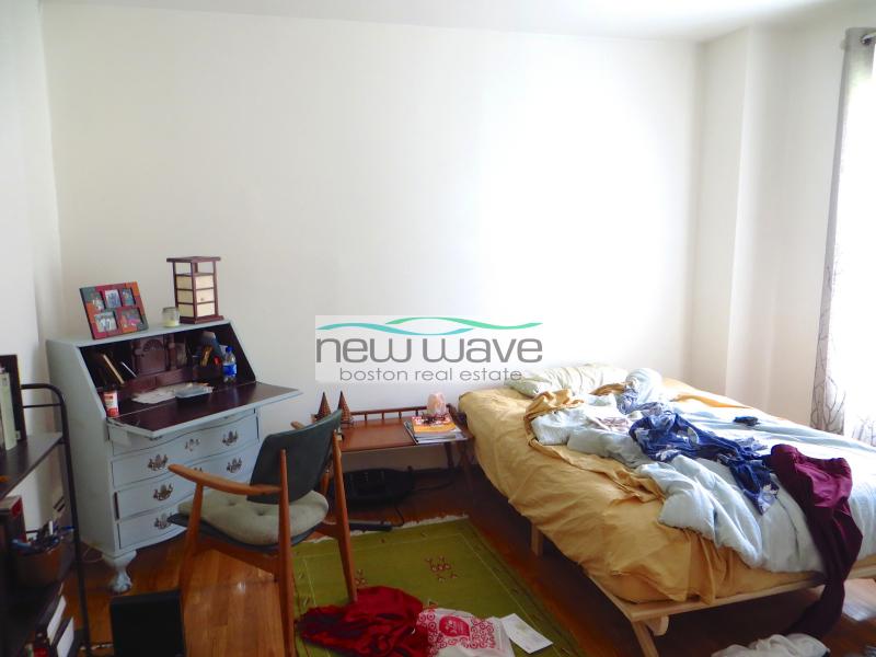 Photos of apartment on Greenwich St.,Boston MA 02120