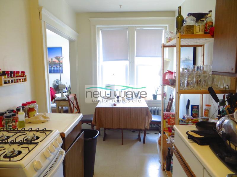 1171 Boylston St, Fenway