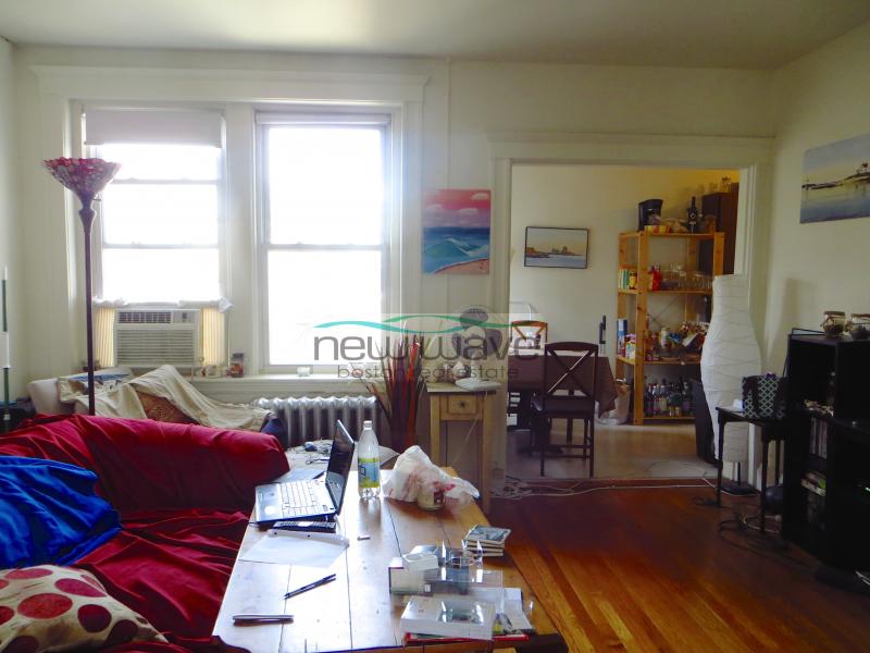 1171 Boylston St, Fenway