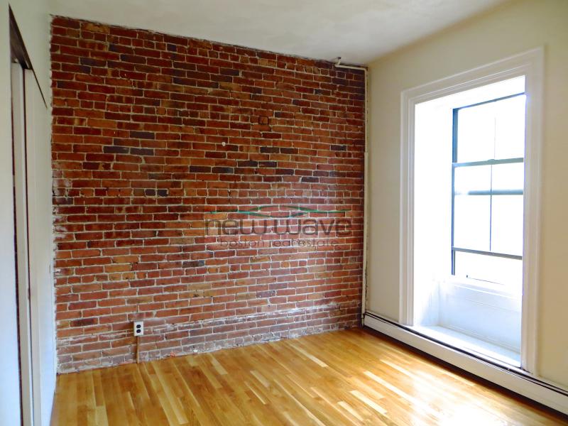 2 bed, 1 bath apartment for rent at 23 Worcester Sq Unit 4, South End — photo 5 of 18