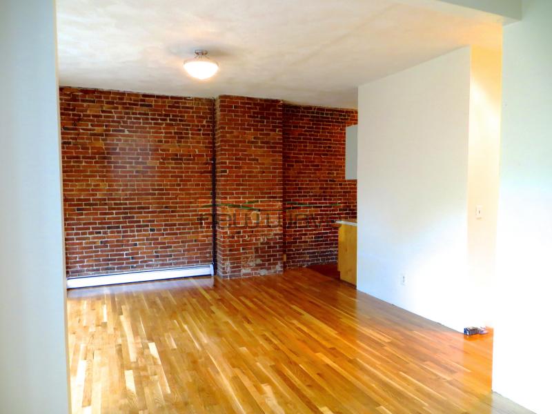 2 bed, 1 bath apartment for rent at 23 Worcester Sq Unit 4, South End — photo 8 of 18