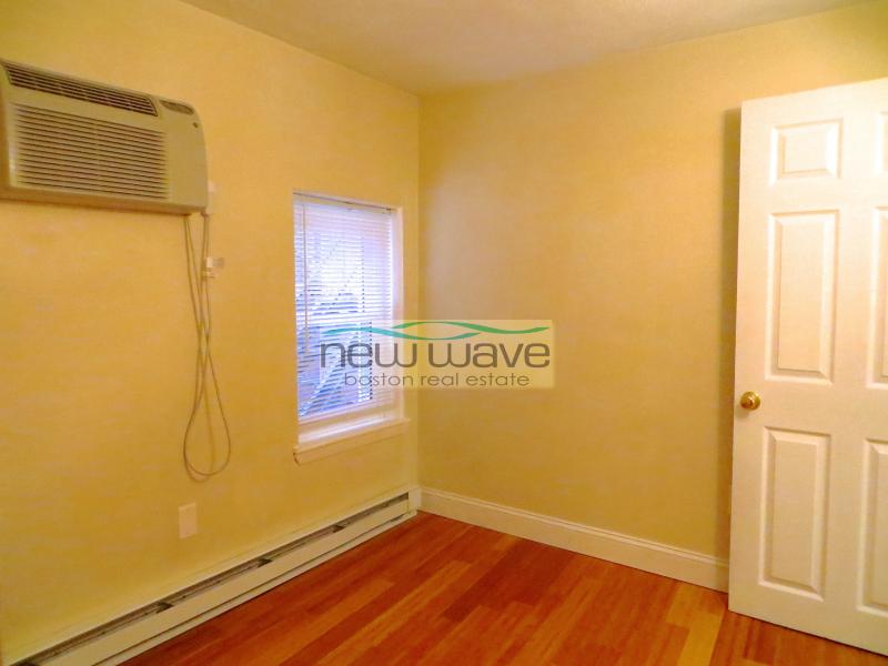 2 bed, 1 bath apartment for rent at 20 Bartlett Pl Unit 3, North End — photo 11 of 11
