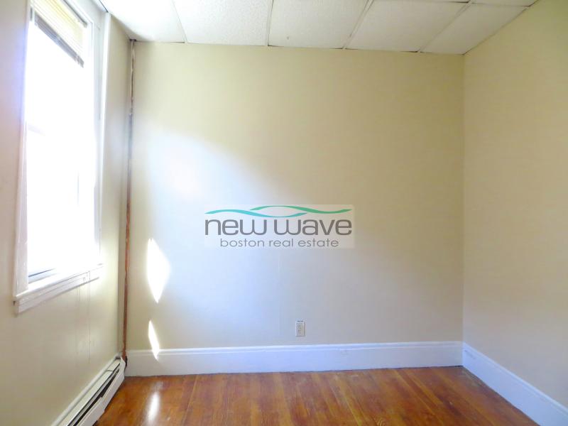 149 Endicott St, North End