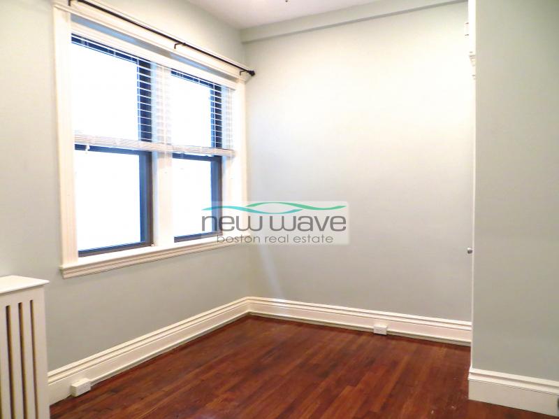 56 Charlesgate East, Fenway