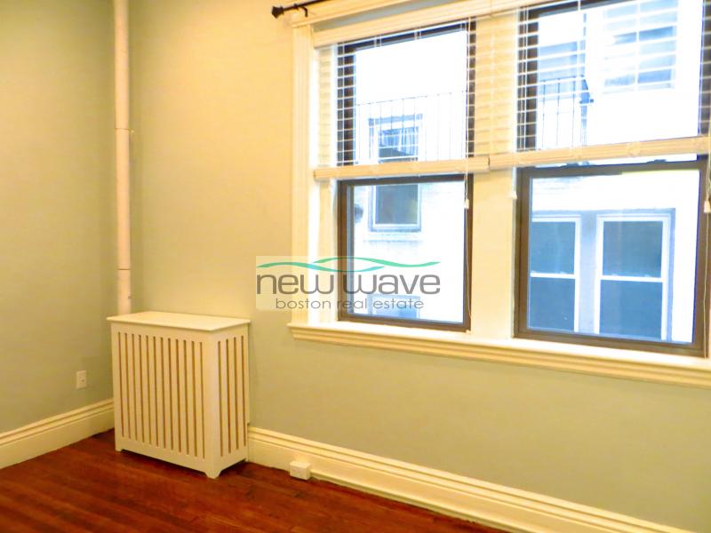 56 Charlesgate East, Fenway