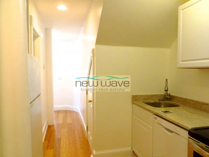 2 bed, 1 bath apartment for rent at 765 Tremont St Unit 1, South End — photo 11 of 15