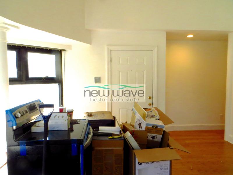 2 bed, 1 bath apartment for rent at 765 Tremont St Unit 1, South End — photo 14 of 15