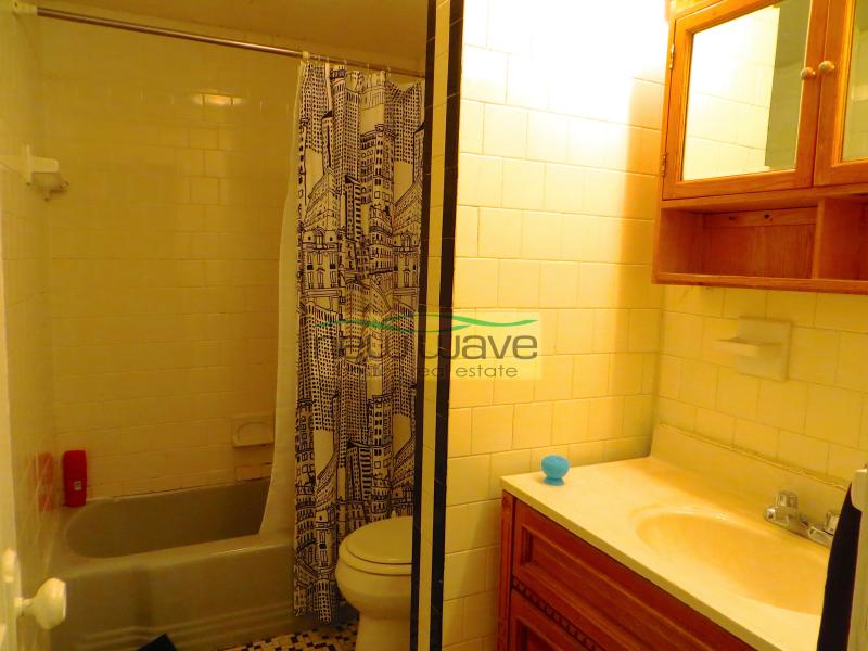 56 Queensberry St, Fenway