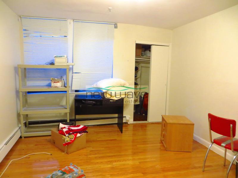 56 Queensberry St, Fenway