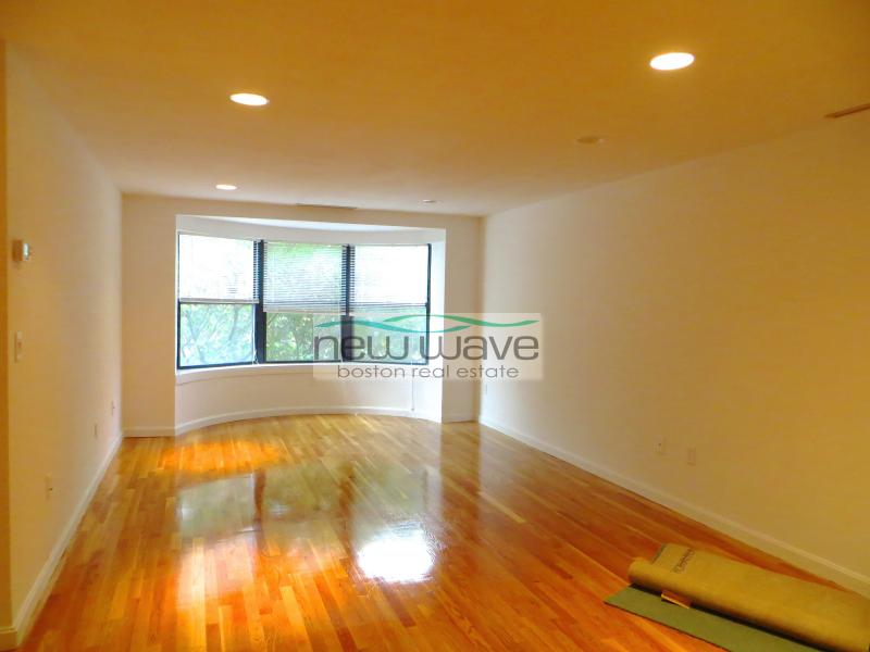 100 Jersey St, South End