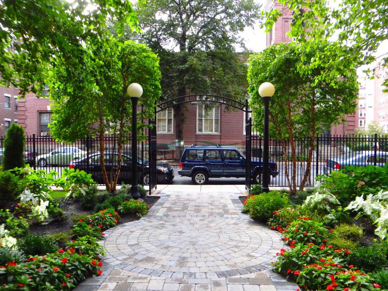 100 Jersey St, South End