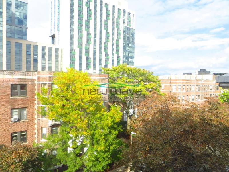 100 Jersey St, Fenway