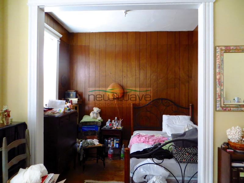 105 Queensberry St, Fenway