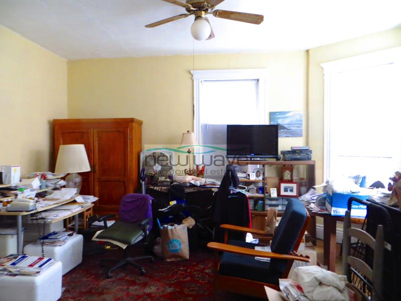 105 Queensberry St, Fenway