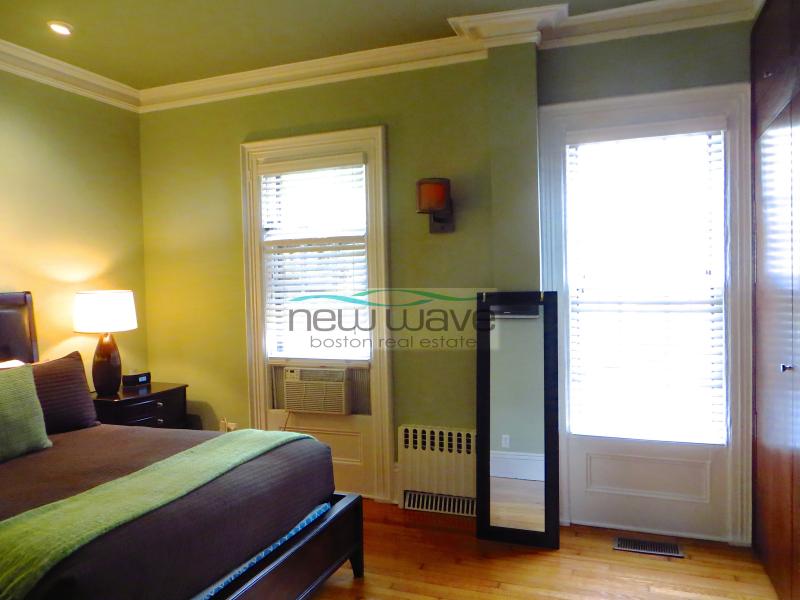 33 Gray St, South End