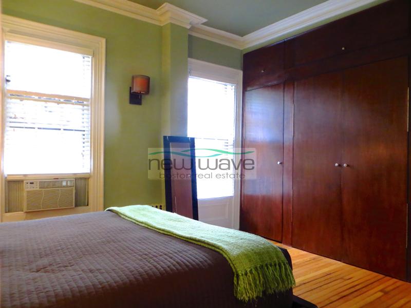 33 Gray St, South End