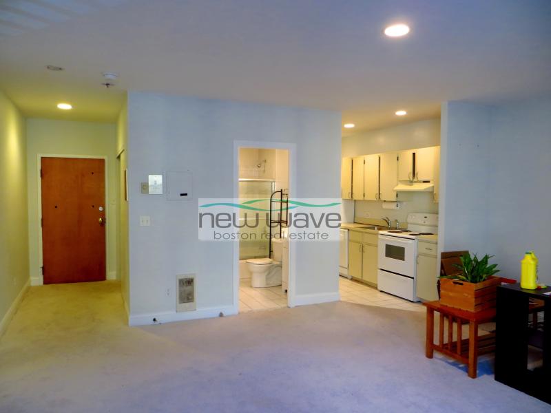 166 Saint Botolph St, Back Bay