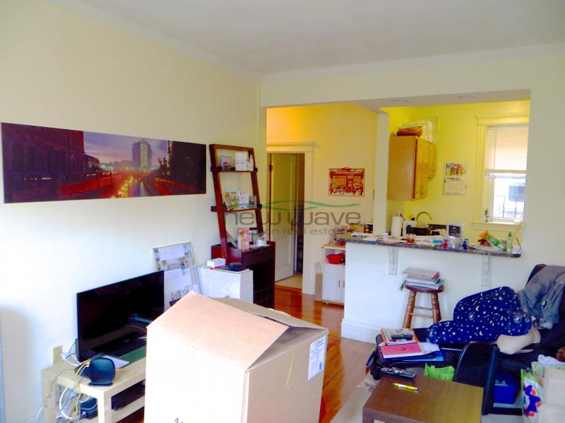 109 Queensberry St, Fenway