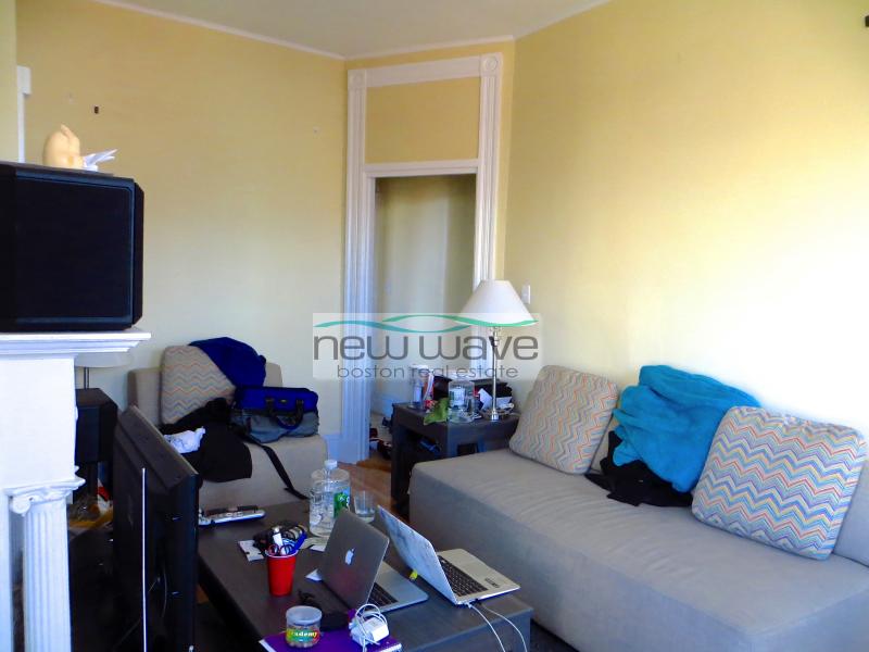 196 Saint Botolph St, Back Bay