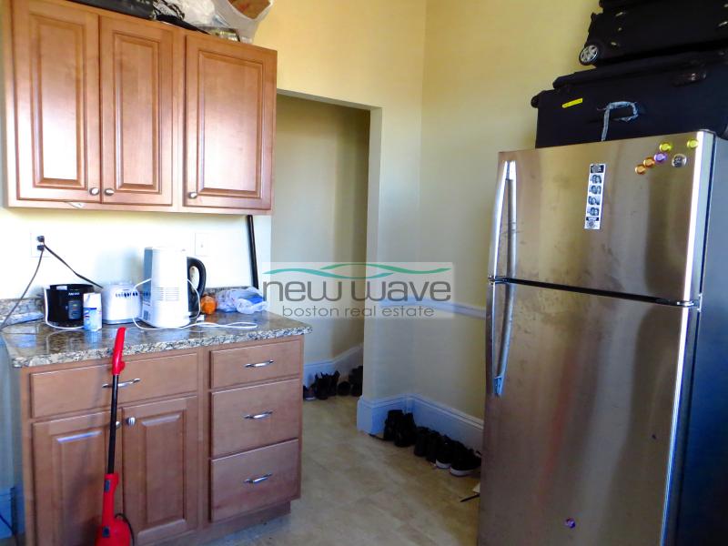 196 Saint Botolph St, Back Bay