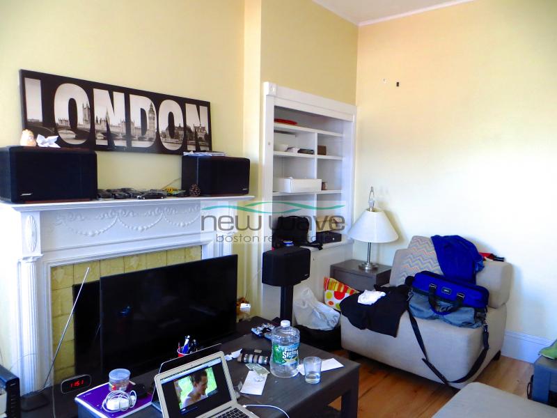 196 Saint Botolph St, Back Bay