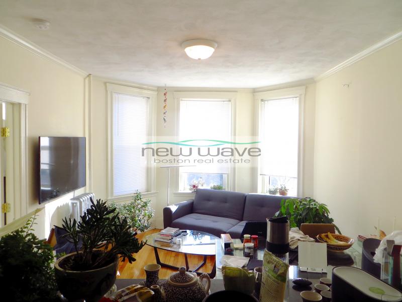 51 Queensberry St, Fenway