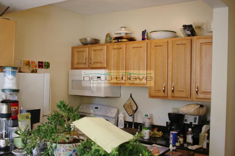 51 Queensberry St, Fenway