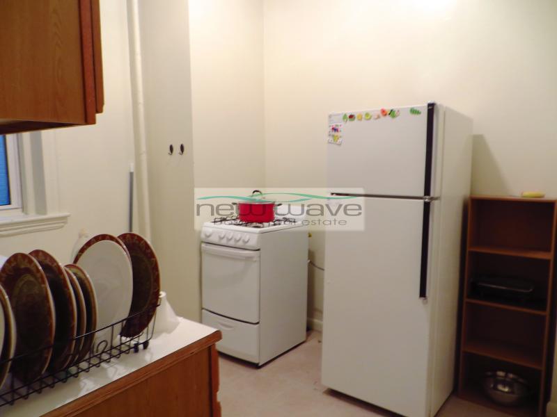 100 Queensberry St, Fenway