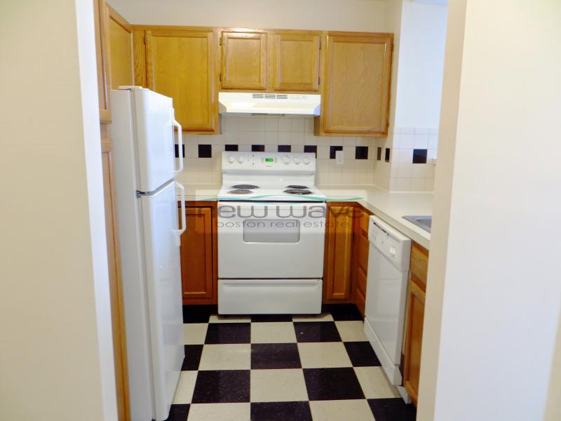 Studio bed, 1 bath apartment for rent at 706 Huntington Ave Unit 509, Mission Hill — photo 5 of 11