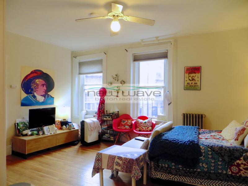 6 Symphony Rd, Fenway