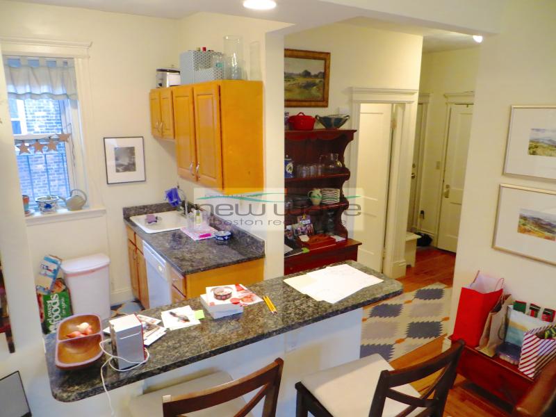 107 Queensberry St, Fenway