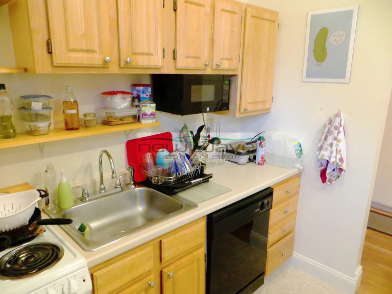 104 Queensberry St, Fenway