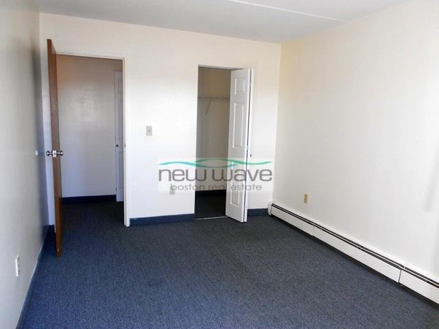 400 Massachusetts Ave, South End