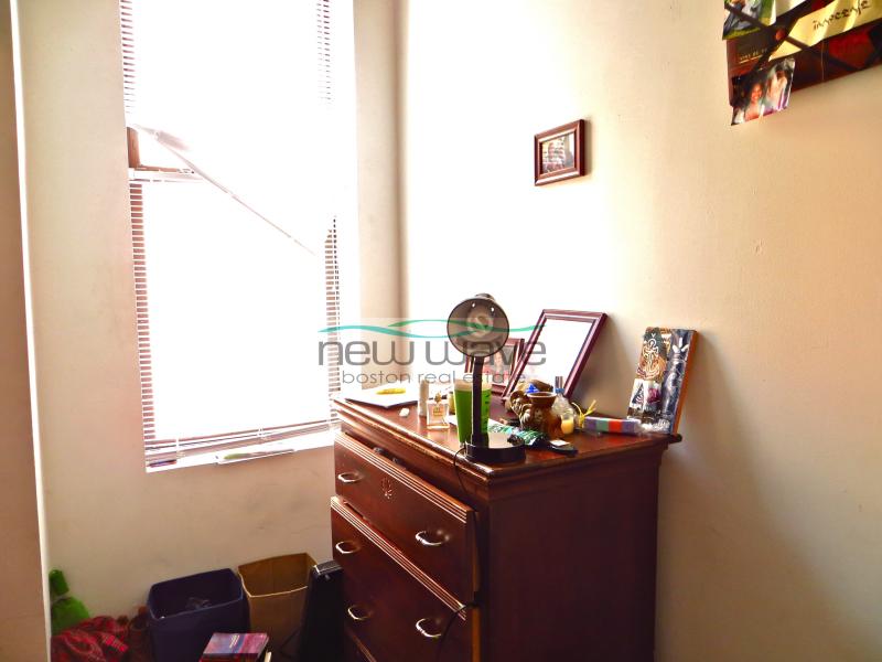 168 Northampton St, South End