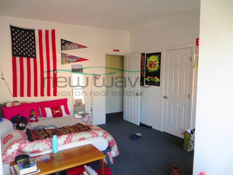 606 Columbus Ave, South End