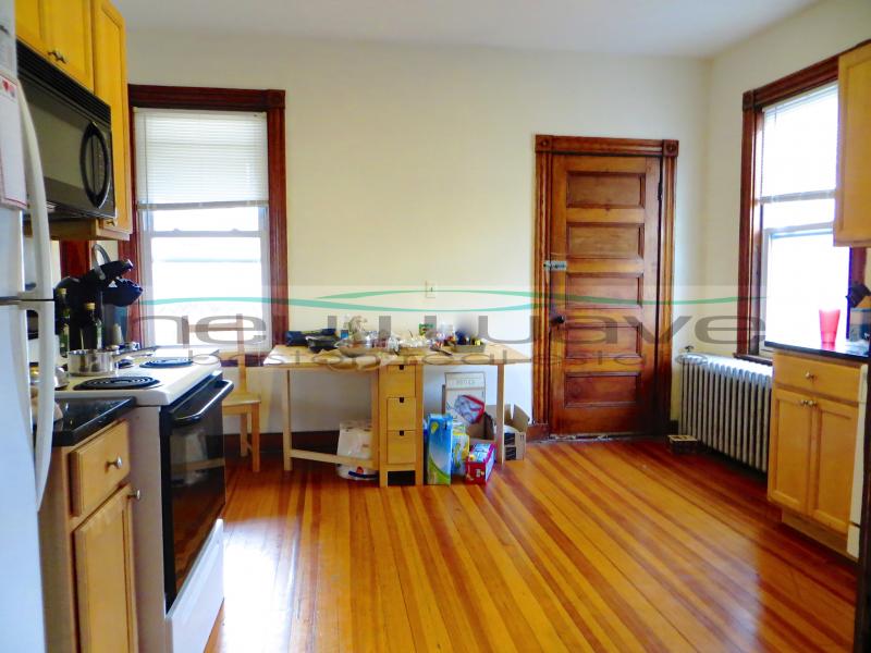 121 Calumet St, Mission Hill