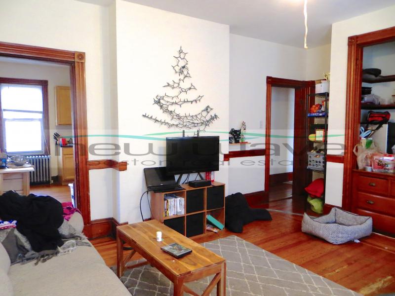 121 Calumet St, Mission Hill