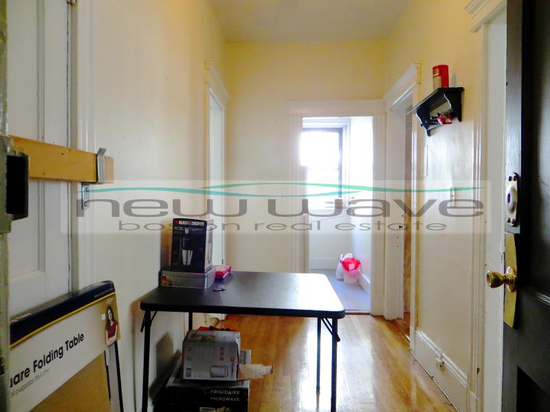 97 Saint Stephen St, Fenway