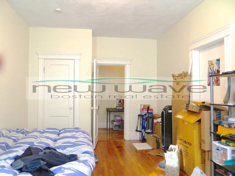 97 Saint Stephen St, Fenway