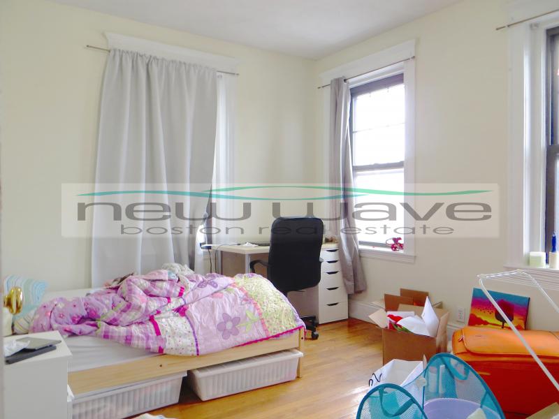 115 Saint Stephen St, Fenway