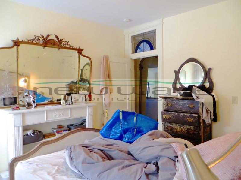 102 Queensberry St, Fenway