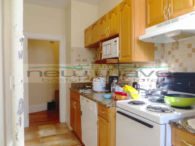 97 Saint Stephen St, Fenway